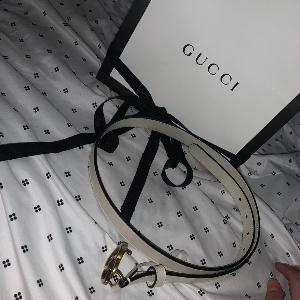 Authentic Gucci belt white leather thin